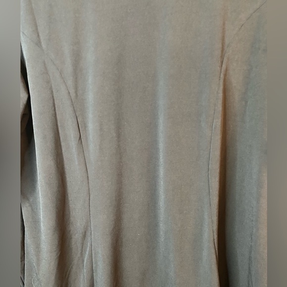 Zenana Outfitters long sleeve tshirt style. Size XL - Picture 4 of 6
